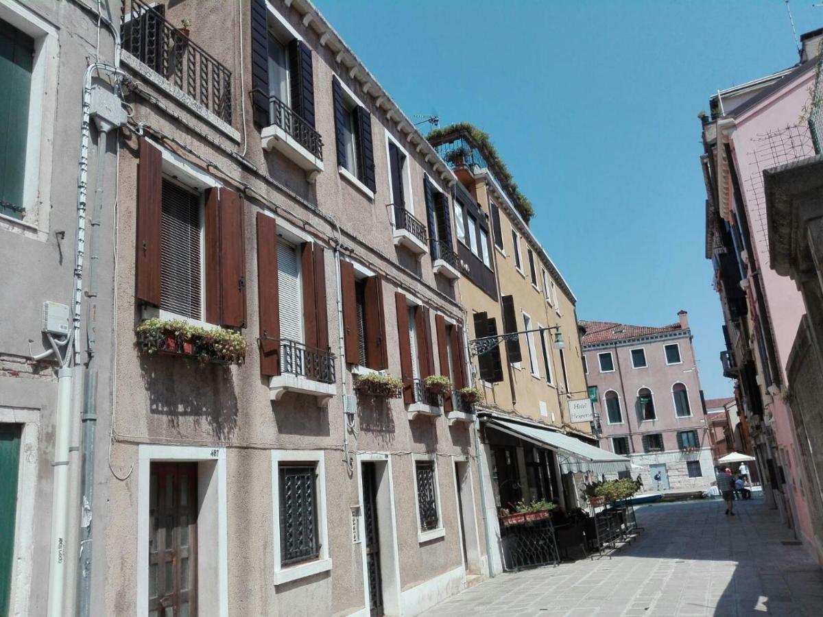 Апартаменты Casa Palazzi Венеция Экстерьер фото